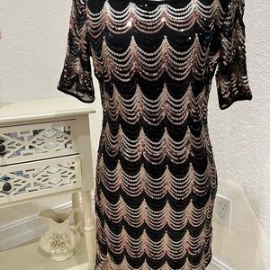 Black and Gold Sequin Dress Medium